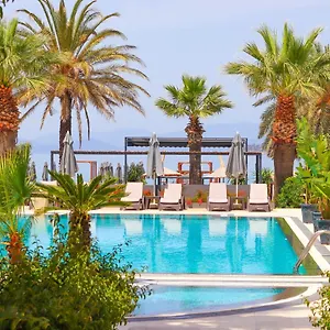 فندق Moyo Luxury &